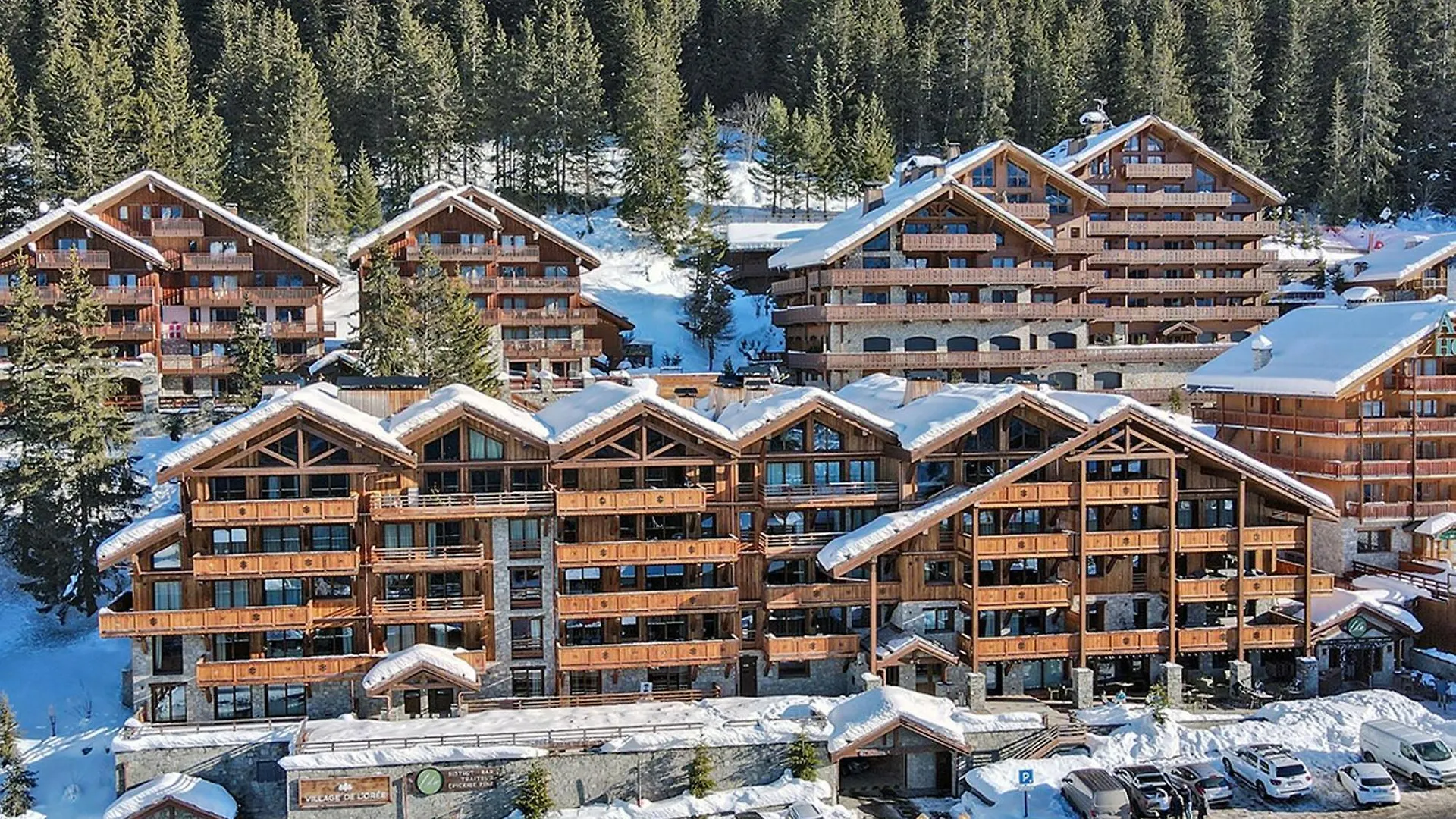 Apartment Appartement Familial Skis Aux Pieds Au Rond-Point Des Pistes, Les Allues - Fr-1-613-82